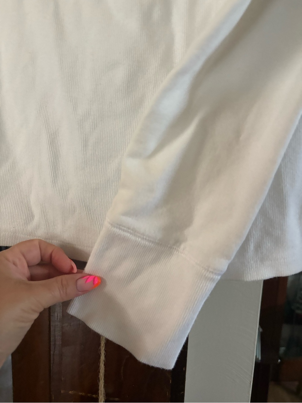 Armani Exchange White Zip Hoodie with Black Label - Picture 4 of 5